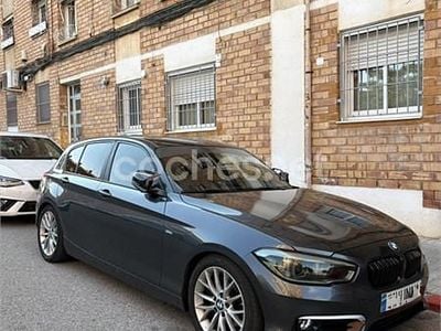 Usado BMW 120 Urban Line 177 CV (130 kW) 2015 Gris / plata Utilitario
