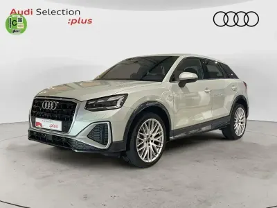 Usado Audi Q2 Ambiente 150 CV (110 kW) 2025 Gris SUV
