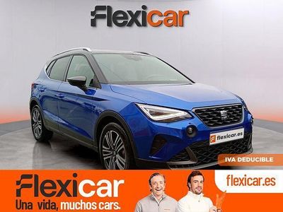 Usado Seat Arona FR 110 CV (80 kW) 2024 Azul SUV