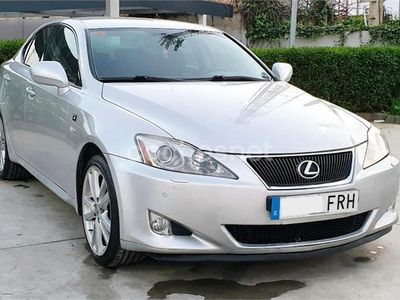 Lexus IS220d