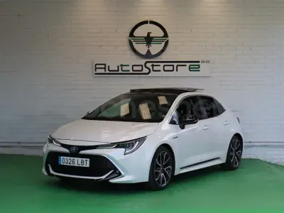 Usado Toyota Corolla Advance 180 CV (132 kW) 2019 Blanco Berlina
