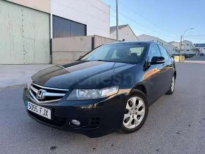 Usado Honda Accord Sport 140 CV (102 kW) 2006 Negro Berlina