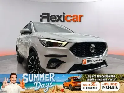 Usado MG ZS Luxury 111 CV (81 kW) 2023 Blanco SUV