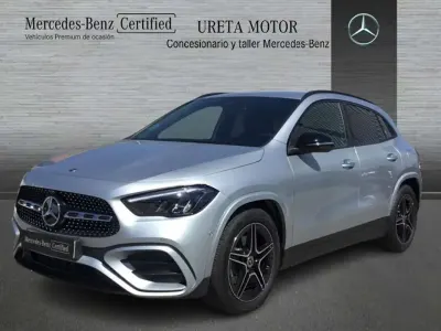 Usado Mercedes GLA200 150 CV (110 kW) 2025 Plateado SUV
