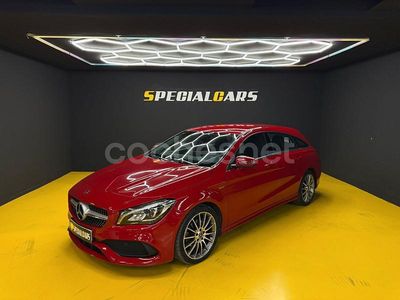 Usado Mercedes CLA180 Shooting Brake 122 CV (89 kW) 2019 Rojo Familiar
