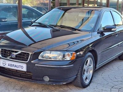 Usado Volvo S60 Momentum 185 CV (136 kW) 2007 Negro Berlina