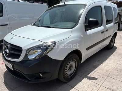 Mercedes Citan 109