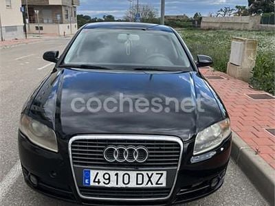 Usado Audi A4 140 CV (102 kW) 2007 Negro Berlina