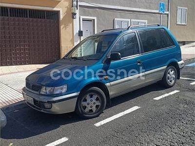 Usado Mitsubishi Space Runner 122 CV (89 kW) 1995 Verde Monovolumen