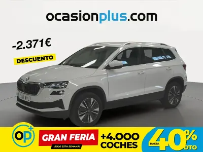 Usado Skoda Karoq Selection 116 CV (85 kW) 2025 Blanco SUV