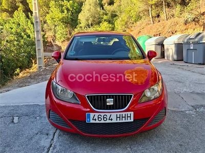 Usado Seat Ibiza 60 CV (44 kW) 2011 Rojo Berlina