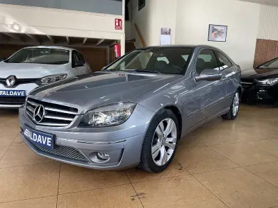 Usado Mercedes CLC220 150 CV (110 kW) 2011 Gris / plata Utilitario