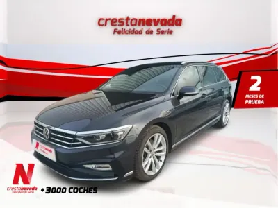 Usado VW Passat R-line 150 CV (110 kW) 2021 Negro Familiar