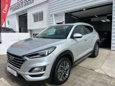 Usado Hyundai Tucson 177 CV (130 kW) 2019 Gris SUV