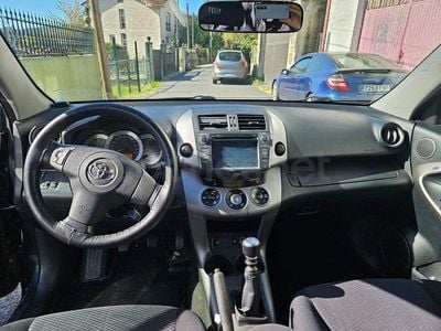 Käytetty Toyota RAV4 Executive 136 HP (100 kW) 2007 Musta Katumaasturi