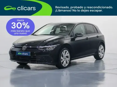 Usado VW Golf VIII Life 150 CV (110 kW) 2020 Negro Berlina