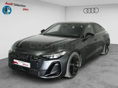 Usado Audi A5 Ambiente 299 CV (219 kW) 2025 Gris / plata Berlina