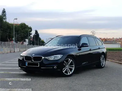Usado BMW 320 Sport Line 184 CV (135 kW) 2019 Negro Familiar