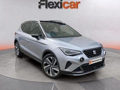 Gris Usado 2024 Seat Arona FR SUV | 19.490 € (Precio justo)