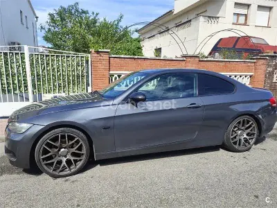 Usado BMW 320 170 CV (125 kW) 2007 Gris / plata Coupe