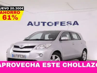 Usado Toyota Urban Cruiser 101 CV (74 kW) 2009 Gris Utilitario