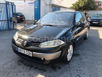 Negro Usado 2003 Renault Mégane II Dynamique Berlina | 2150 € (Precio justo)