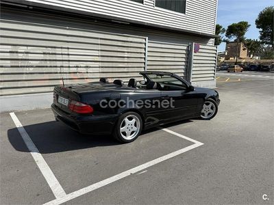 Negro Usado 2001 Mercedes CLK200 Elegance Descapotable | 5200 €