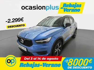 Usado Volvo XC40 R-Design 190 CV (139 kW) 2020 Azul SUV