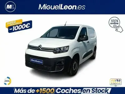 Usado Citroën Berlingo 102 CV (75 kW) 2022 Blanco Monovolumen