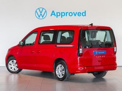 Usado VW Caddy Maxi 122 CV (89 kW) 2024 Rojo Monovolumen