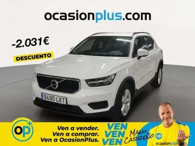 Usado Volvo XC40 Momentum 129 CV (94 kW) 2020 Blanco SUV