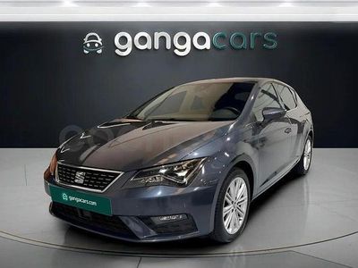Usado Seat Leon XCELLENCE 130 CV (95 kW) 2020 Gris / plata Berlina