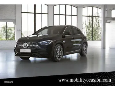 Usado Mercedes GLA200 150 CV (110 kW) 2021 Negro SUV