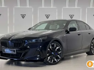Usado BMW 550e M Sport 490 CV (360 kW) 2024 Negro Berlina