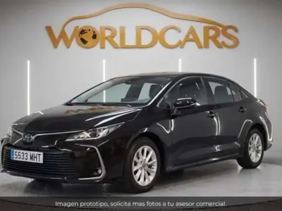 Usado Toyota Corolla 125 CV (91 kW) 2023 Negro Berlina