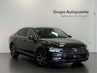 Negro Usado 2021 VW Passat Executive Berlina | 17.990 € (Precio justo)