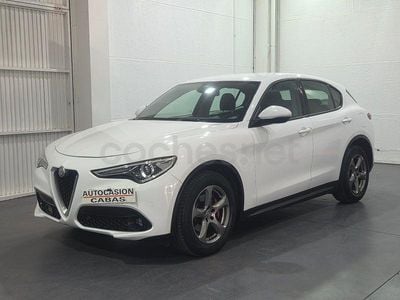 Usado Alfa Romeo Stelvio 150 CV (110 kW) 2017 Blanco SUV