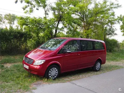 Usado Mercedes Viano 150 CV (110 kW) 2005 Granate Monovolumen