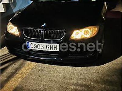 Käytetty BMW 320 163 HP (119 kW) 2008 Sininen Sedan