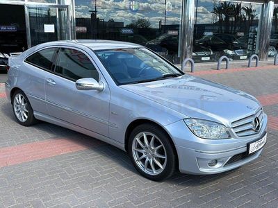 Usado Mercedes CLC160 129 CV (94 kW) 2009 Gris / plata Utilitario