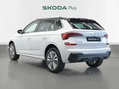 Usado Skoda Kamiq 150 CV (110 kW) 2025 Blanco SUV