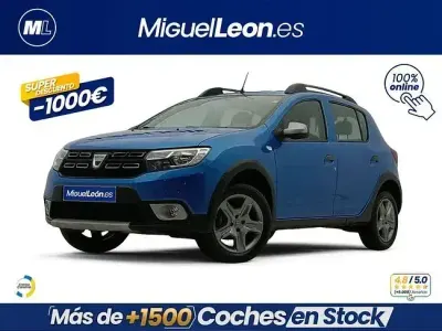 Usado Dacia Sandero Essentiel 90 CV (66 kW) 2020 Azul Berlina
