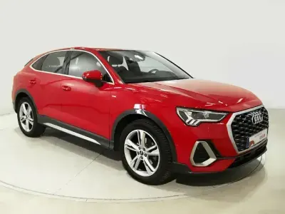 Usado Audi Q3 S-Line 150 CV (110 kW) 2022 Rojo SUV