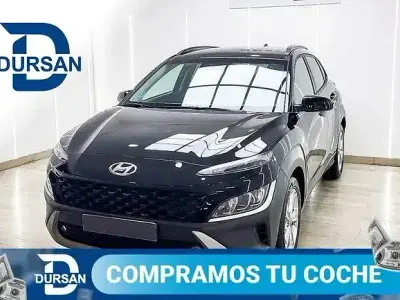 Usado Hyundai Kona 120 CV (88 kW) 2022 Negro SUV