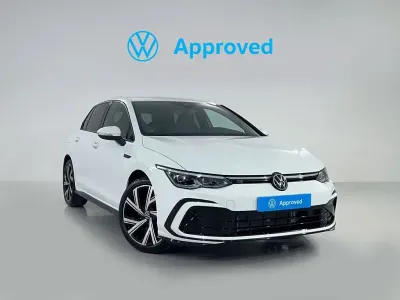 Occasion VW Golf VIII R-line 131 PK (96 kW) 2022 Wit