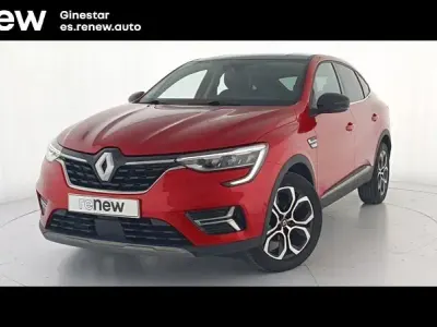Usado Renault Arkana Techno 140 CV (102 kW) 2023 Rojo SUV