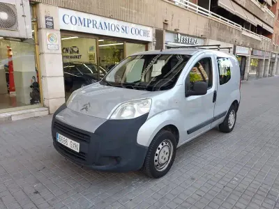 Usado Citroën Nemo 68 CV (50 kW) 2010 Gris / plata Monovolumen