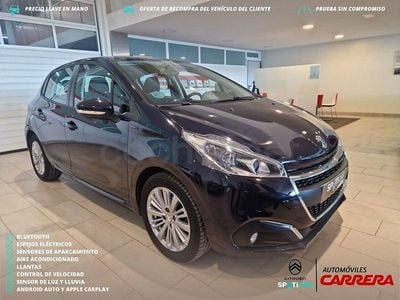 Usado Peugeot 208 Signature Sky 82 CV (60 kW) 2019 Azul Utilitario