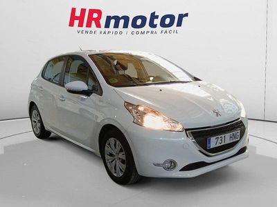Usado 2012 Peugeot 208 Active Utilitario | 6490 € (Precio justo)