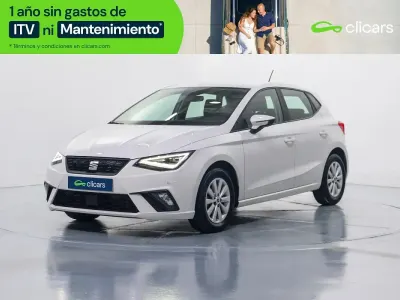 Usado Seat Ibiza Style 110 CV (80 kW) 2022 Blanco Utilitario